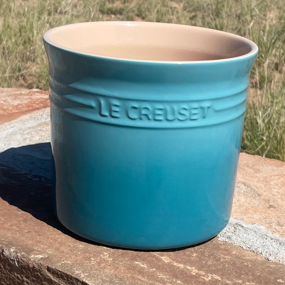 Le Creuset Utensil Crock (Color: Caribbean) - Picture 1 of 6